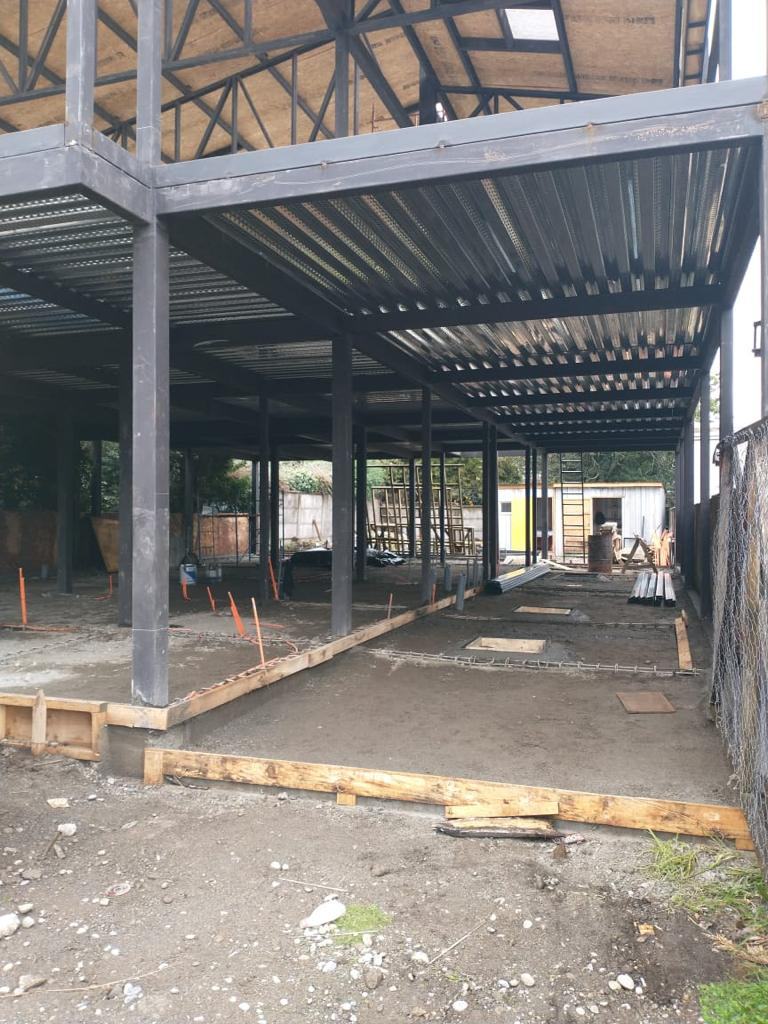 Local Comercial y Vivienda Freno Sur — Madrigal Constructora